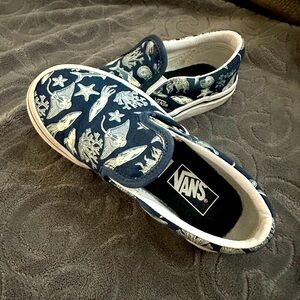 Little boys Vans “slip on”